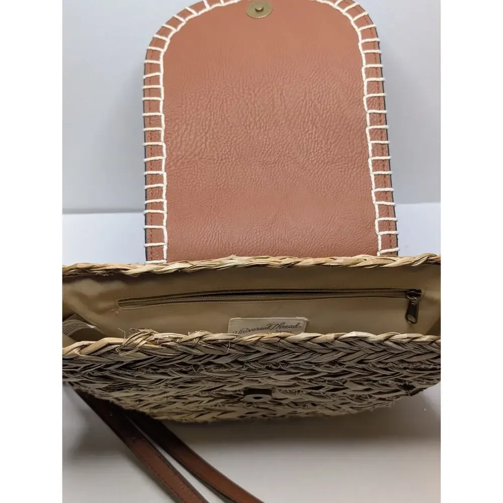 Universal Thread Straw Woven Crossbody Bag Tan Brown Flap Purse Boho Summer